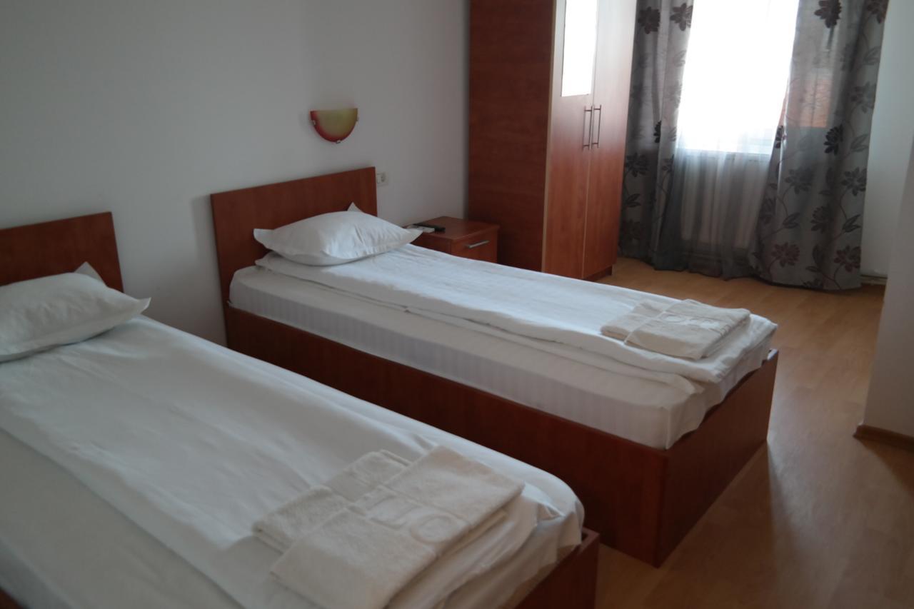 Ion Roată Motel Valentina المظهر الخارجي الصورة